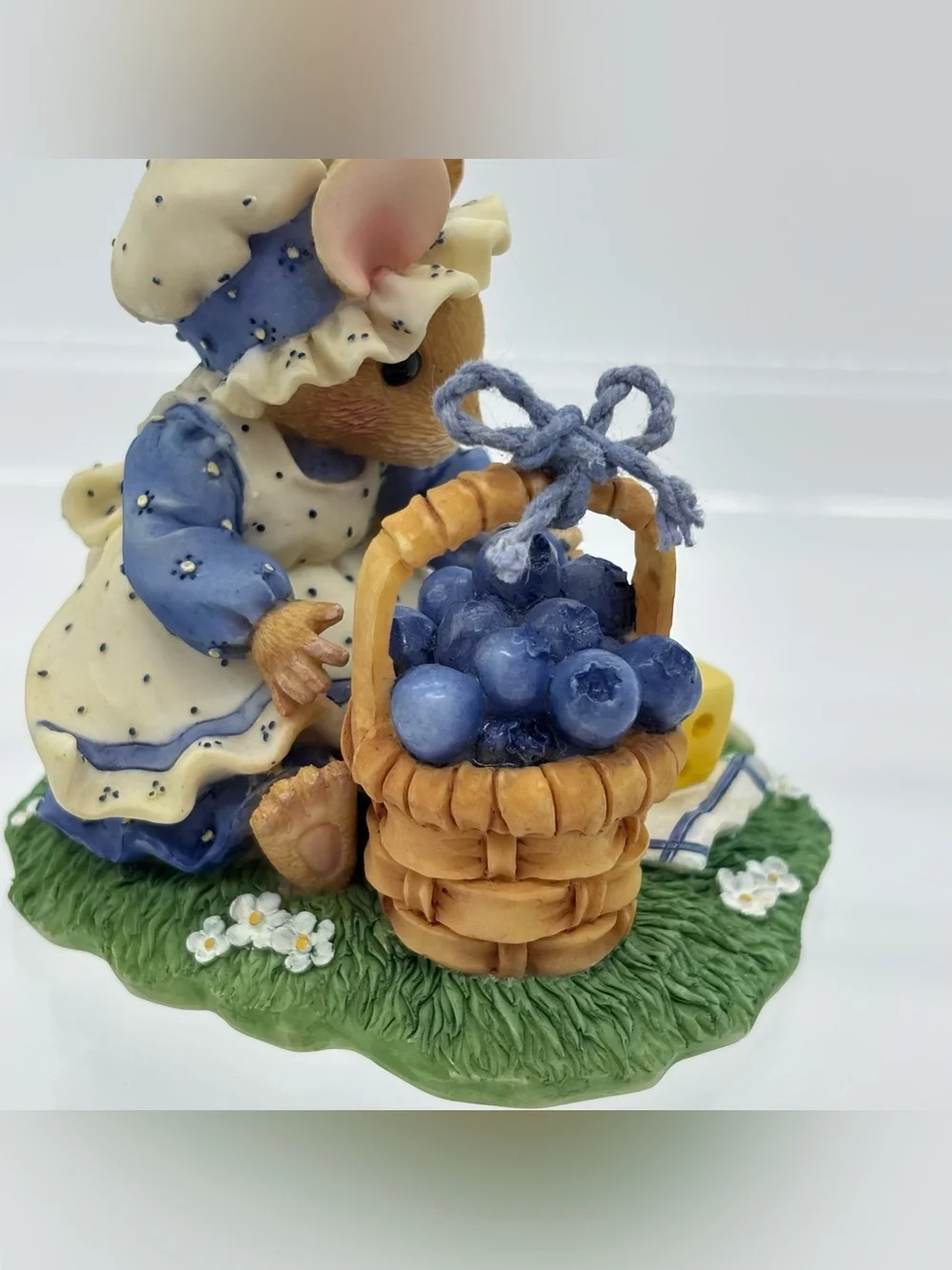 Vintage 1997 Blueberry Cheesecake Priscilla Hillman Mouse Tales 90s Cottagecore